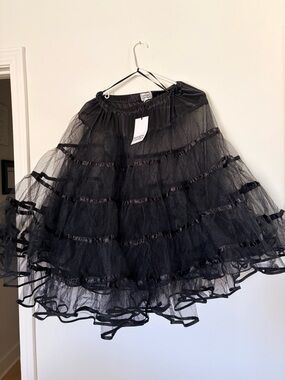 Plus Size Black Layered Crinoline Petticoat Skirt